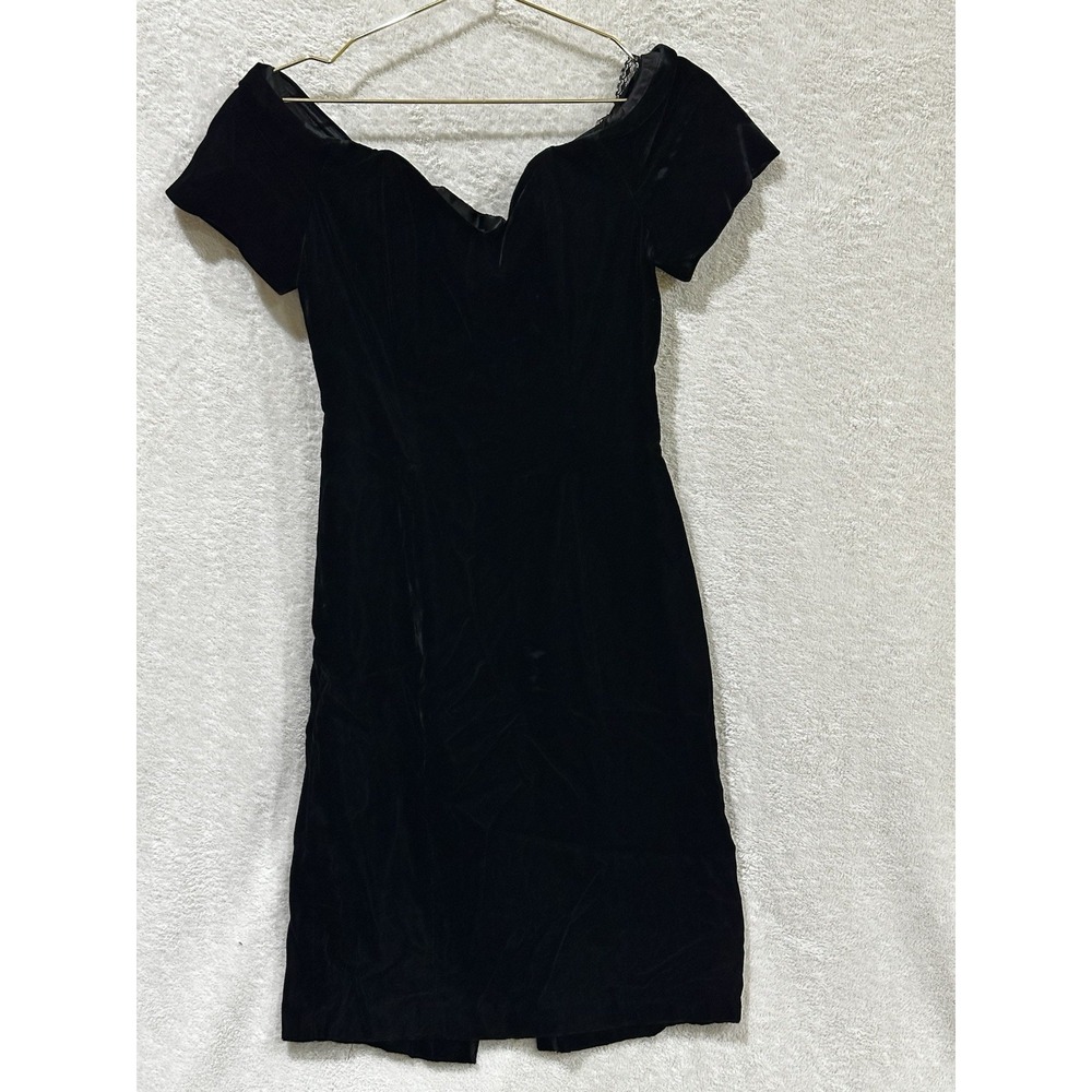 Vintage J.R. Nites by Caliendo Velvet Dress, Size 7/8 Black Off Shoulder USA